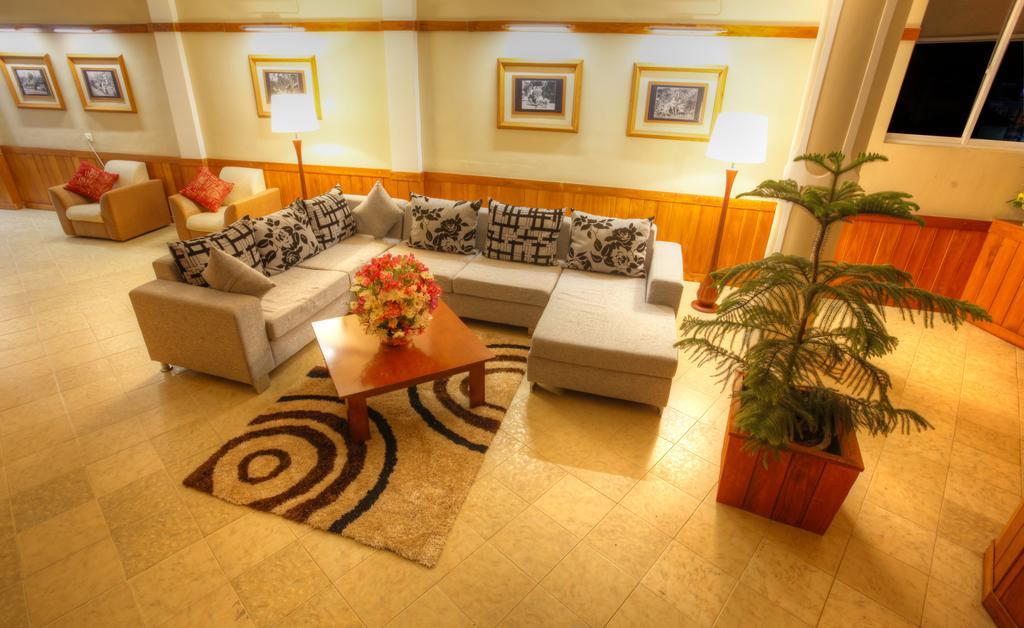 The Queensburry City Hotel Nuwara Eliya Dış mekan fotoğraf