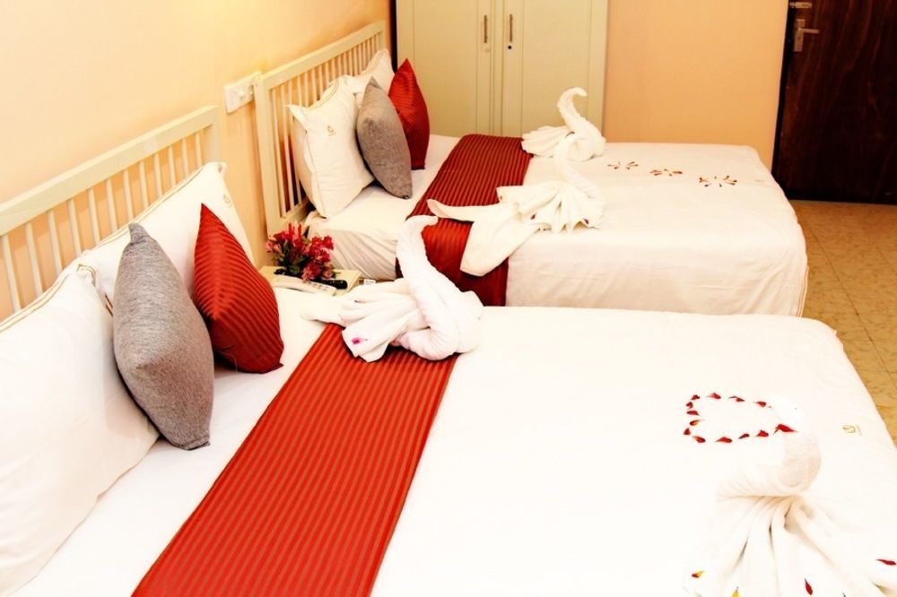 The Queensburry City Hotel Nuwara Eliya Dış mekan fotoğraf