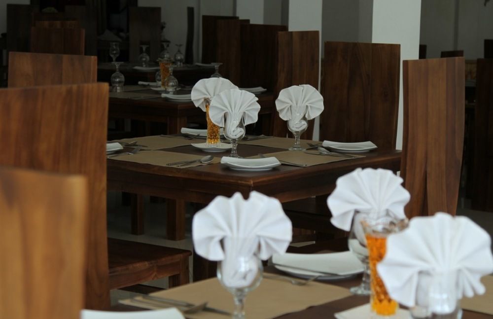 The Queensburry City Hotel Nuwara Eliya Dış mekan fotoğraf